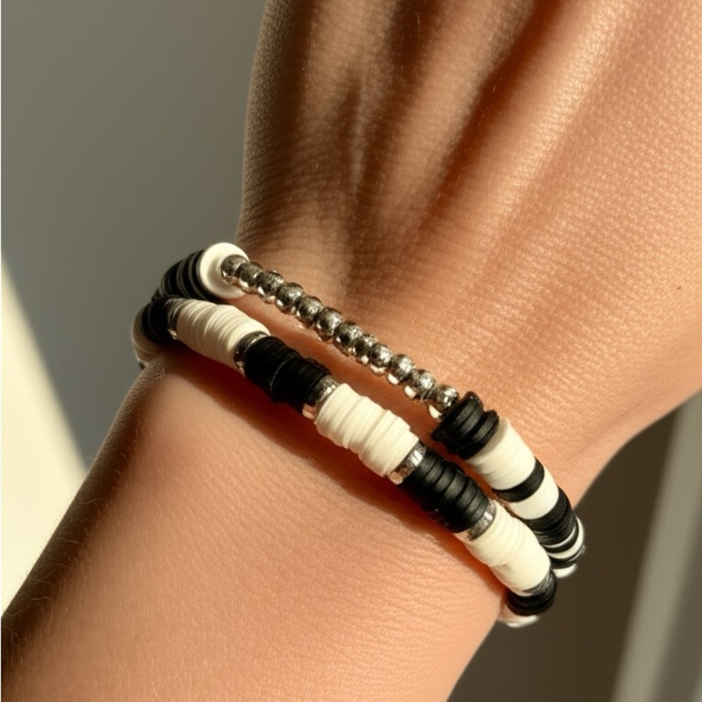 NEW Handmade Clay Bead Bracelet Set of 2 Black & White Chic One Size Dainty Boho